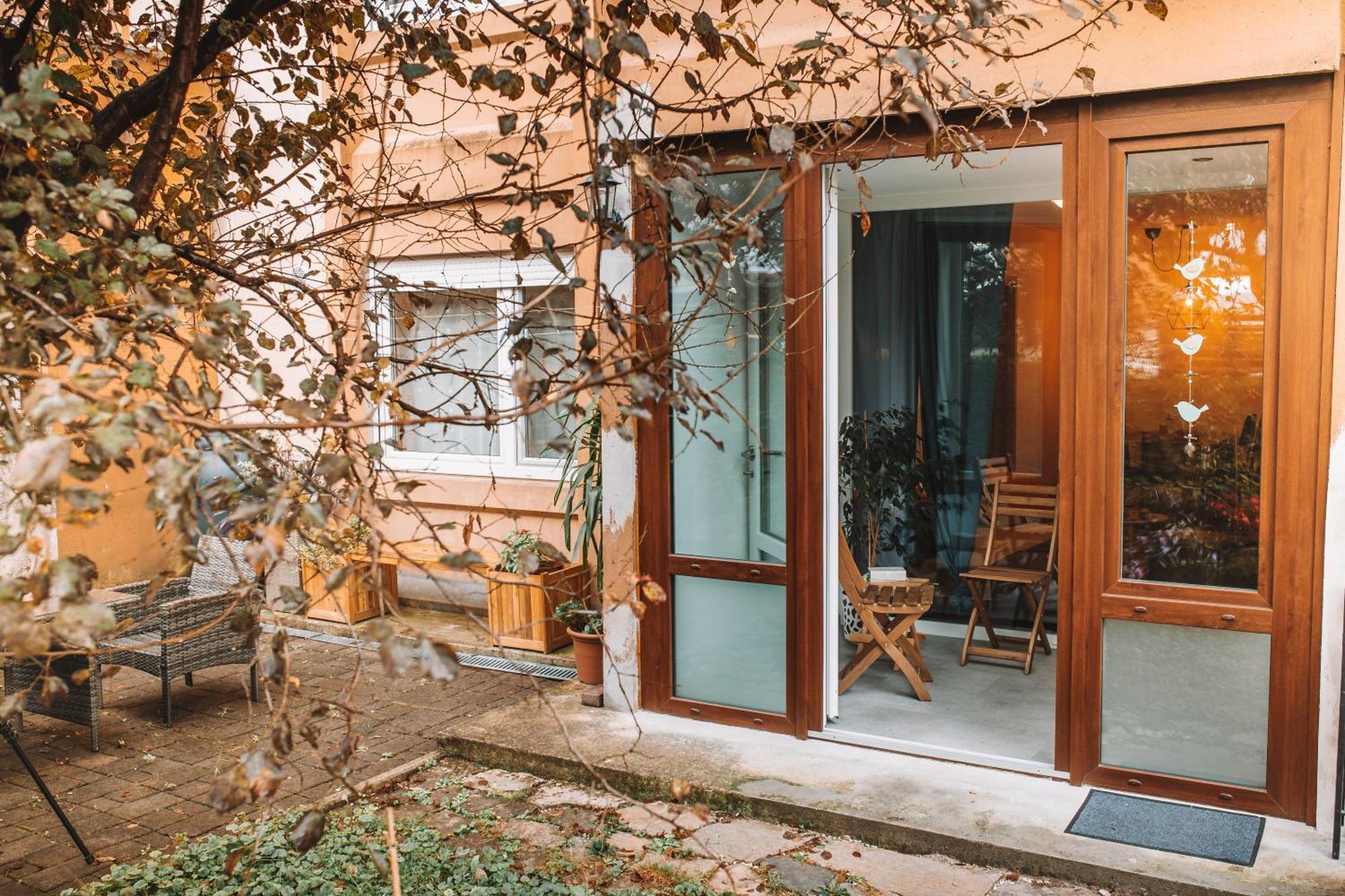 Apartment With Atrium Anabela Tolmin Exterior photo